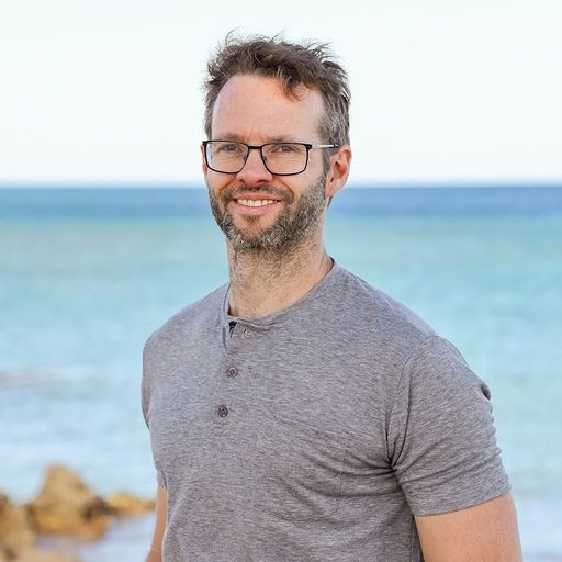 Travis McPeak